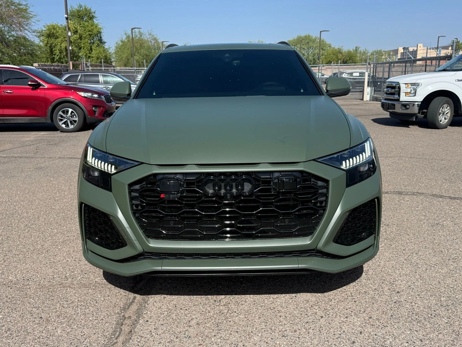 2023 Audi RS Q8 -'s photo