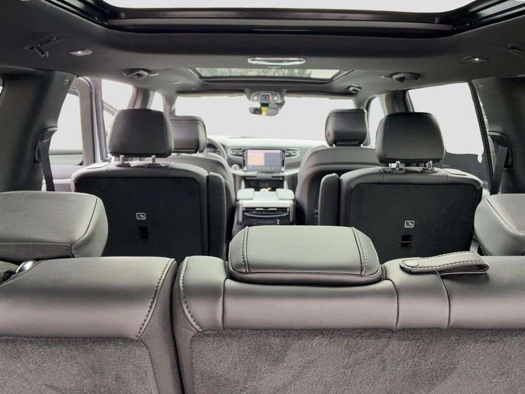 New 2026 Bright White Clearcoat Jeep Limited Altitude image 28