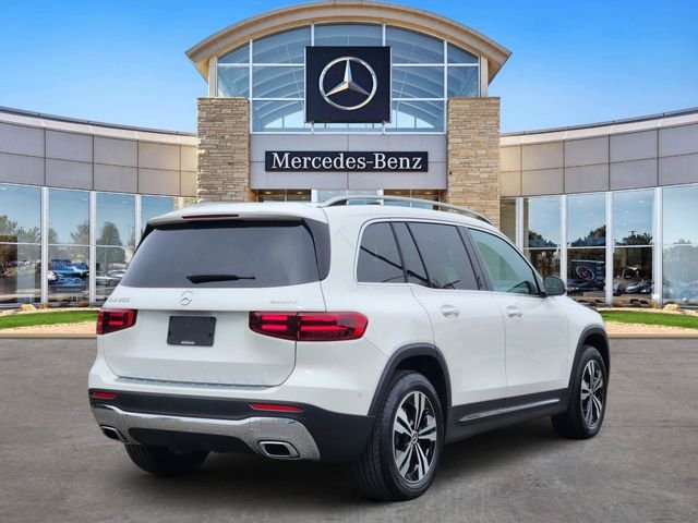 Used 2026 White Mercedes-Benz GLB 250 image 4