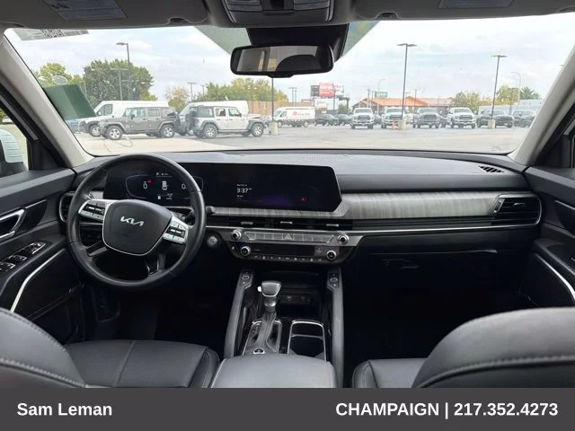 Used 2024 White Kia EX image 13