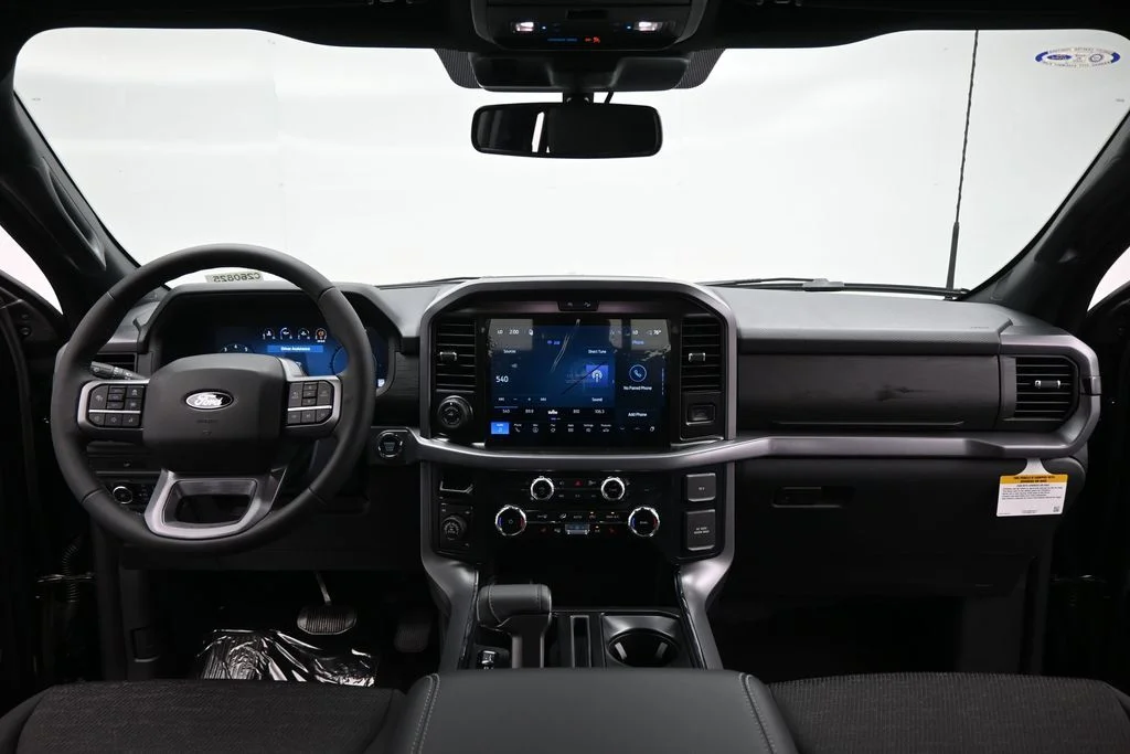 New 2026 Agate Black Metallic Ford XLT image 19