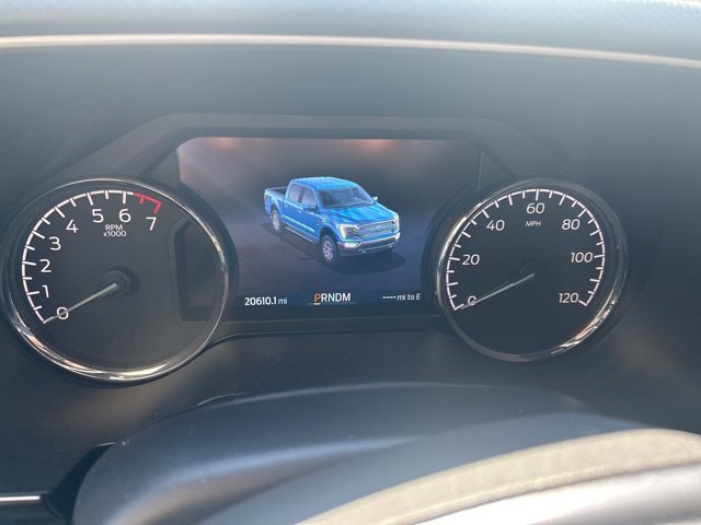 Used 2023 Avalanche Ford XLT image 11