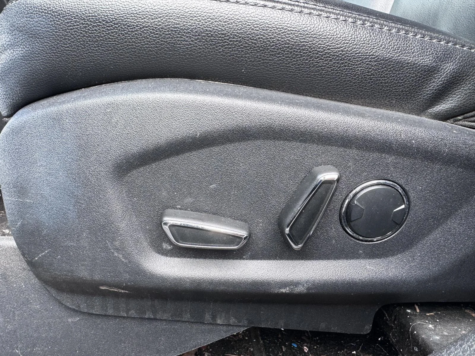 Used 2017 Magnetic Ford XLT image 12