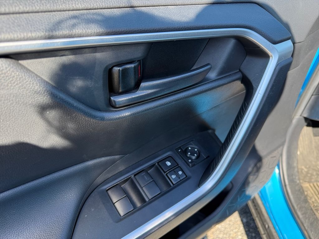 Used 2021 Blue Toyota LE image 12