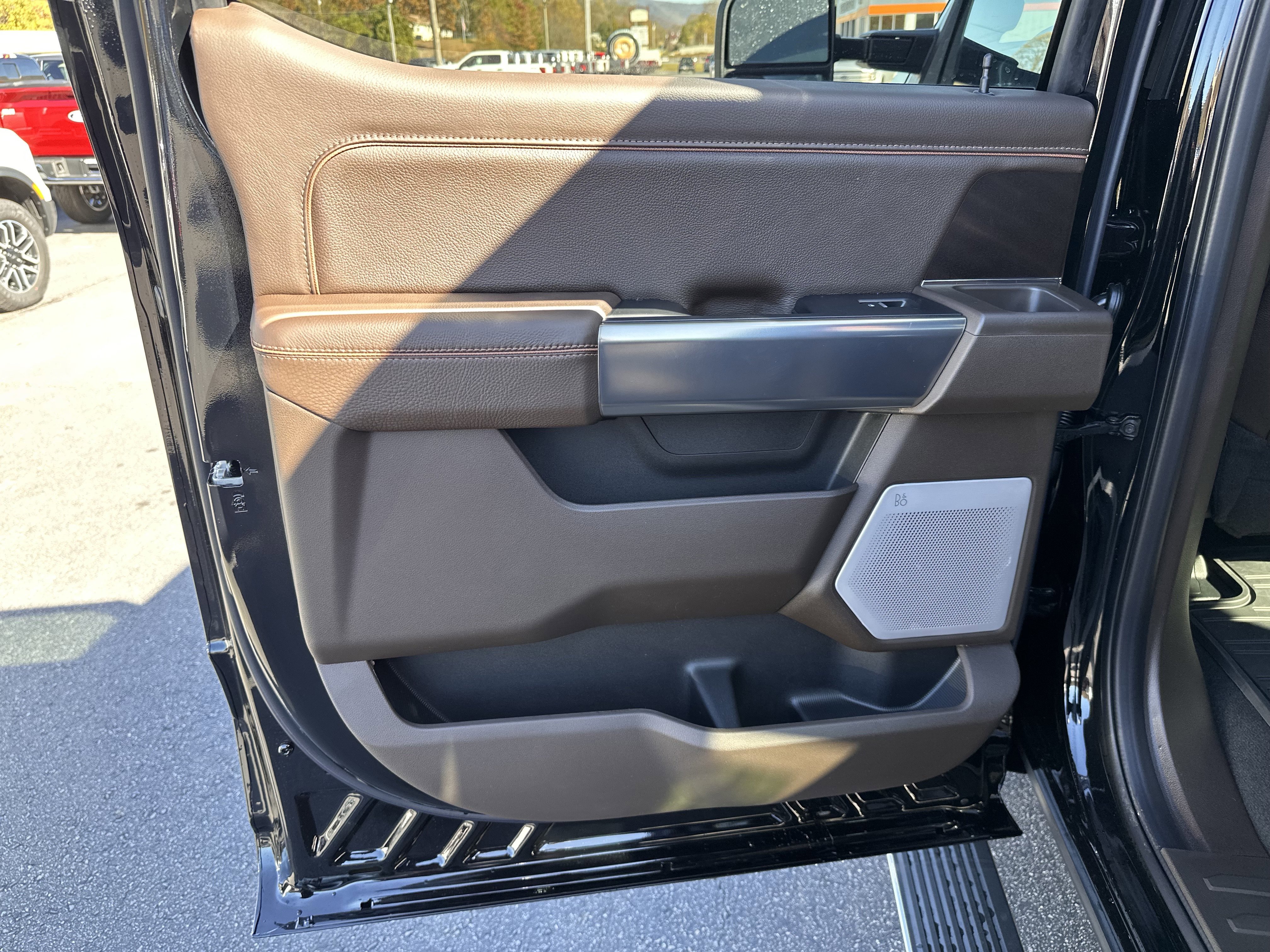 New 2026 Agate Black Metallic Ford F-350® King Ranch® image 12