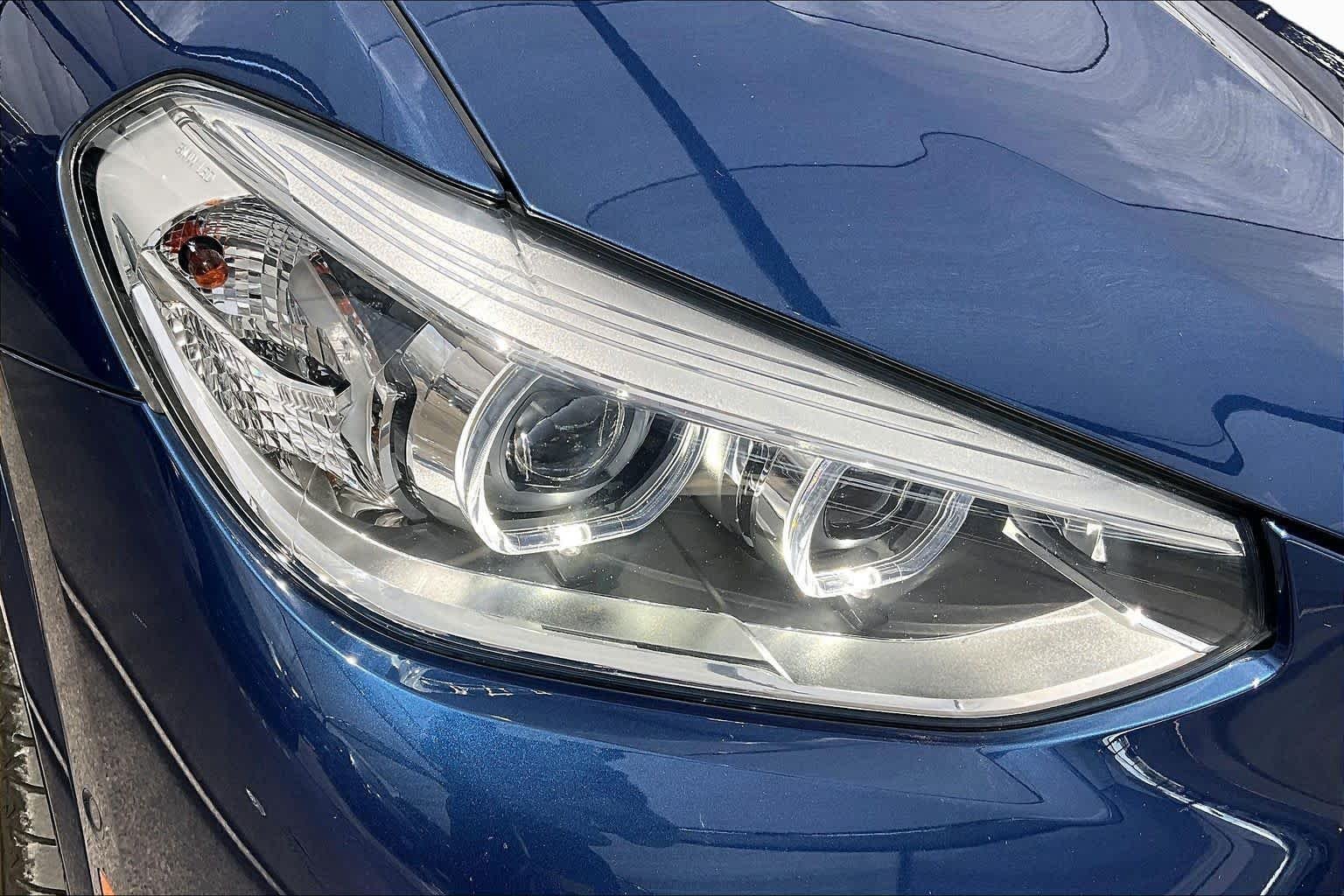 Used 2021 Phytonic Blue Metallic BMW sDrive30i image 28