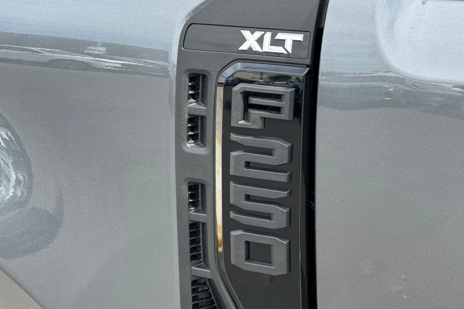 New 2026 Gray Ford XLT image 25