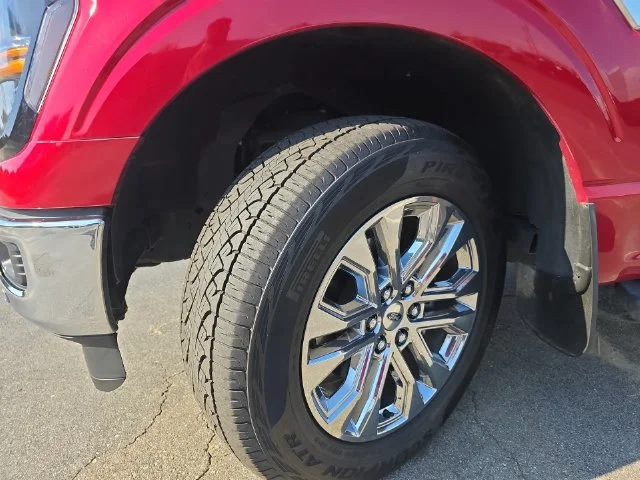 Used 2024 Red Ford XLT image 32