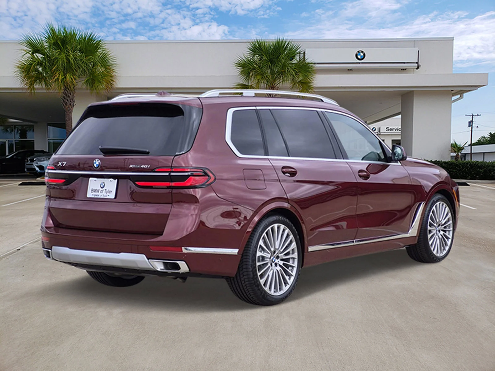 New 2026 Aventurin Red Metallic BMW xDrive40i image 4
