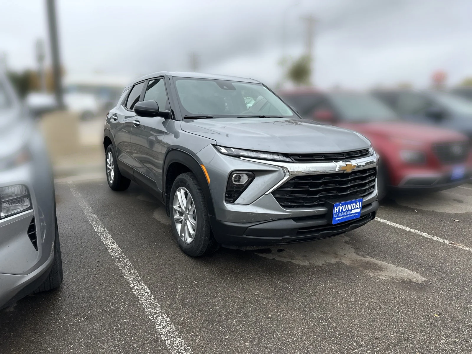 Used 2025 Gray Chevrolet LS image 2