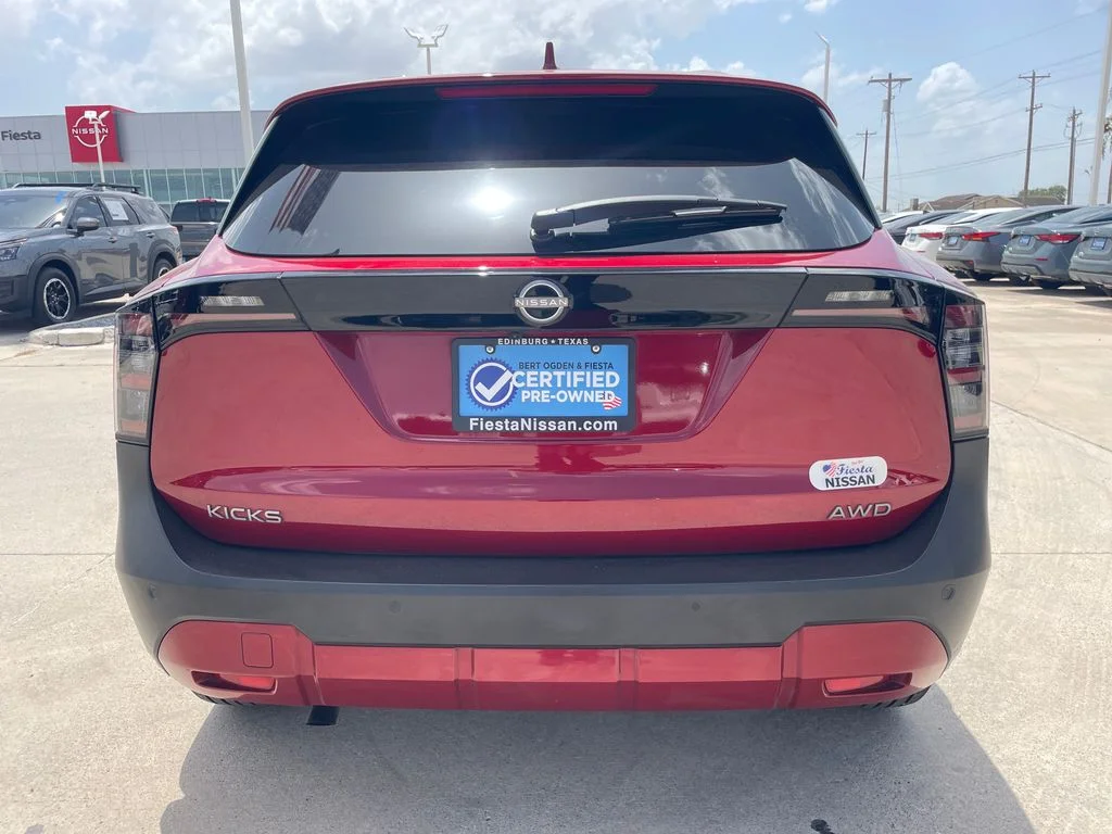 Used 2025 Red Nissan SV image 4
