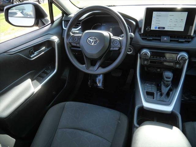 Certified Used 2025 SILVER SKY METALLIC Toyota  image 10