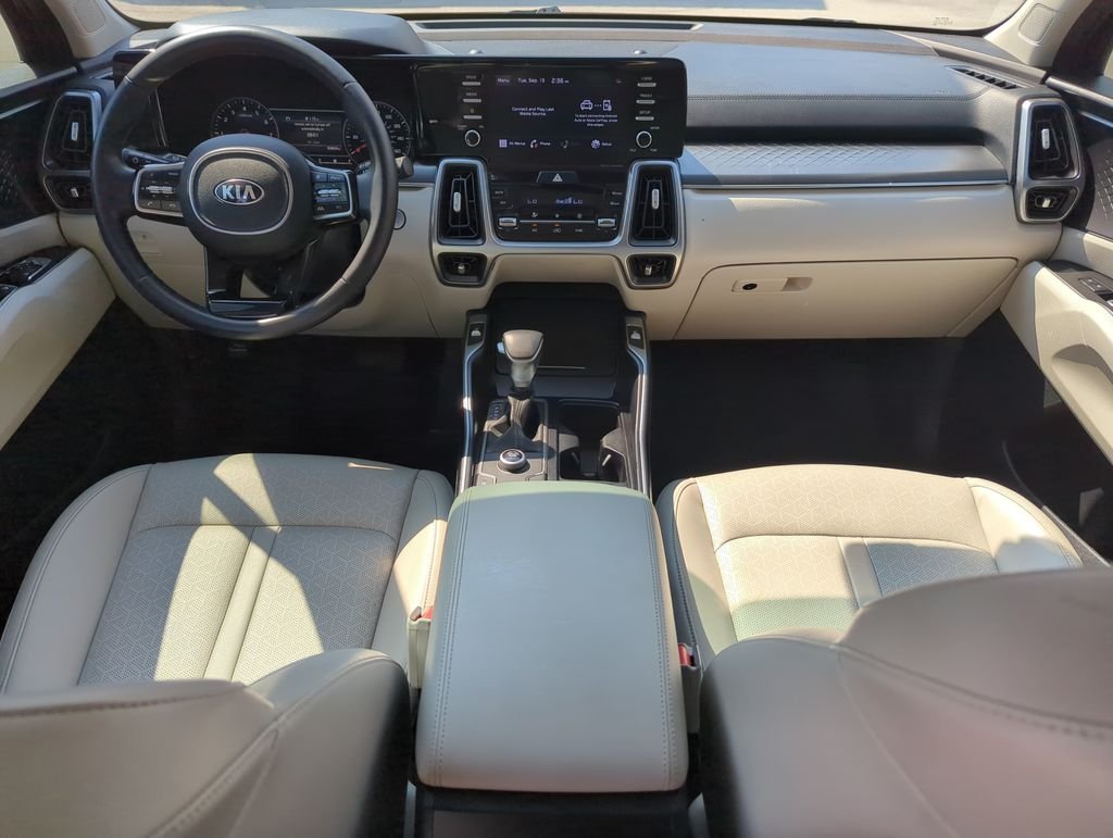 Used 2021 Gray Kia S image 13