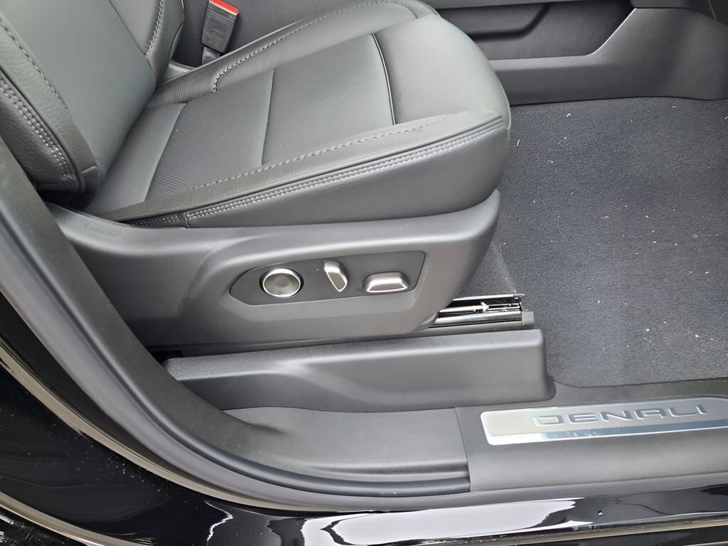 New 2026 Onyx Black GMC Denali image 8