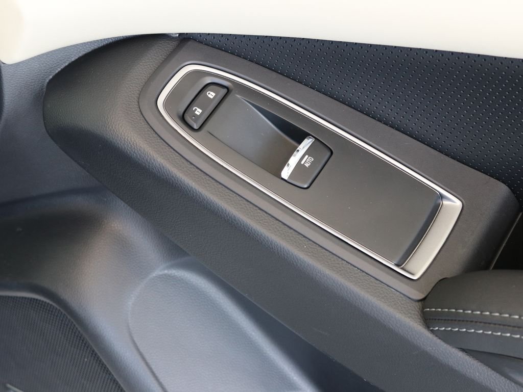 Used 2020 White Subaru Limited image 48