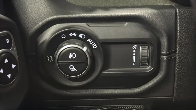 Used 2024 Anvil Clear Coat Jeep Mojave image 32
