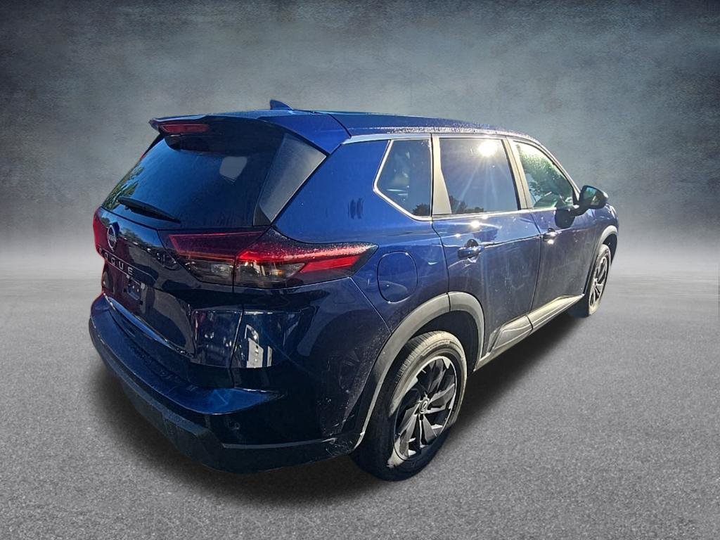 Used 2025 Deep Ocean Blue Nissan SV image 7