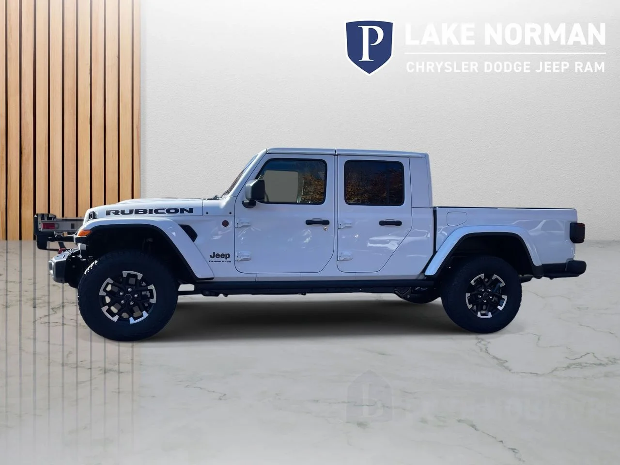 New 2026 Bright White Clear-Coat Exterior Paint Jeep Rubicon X image 6