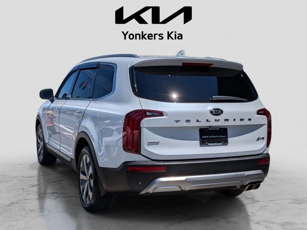 Used 2020 White Kia S image 11