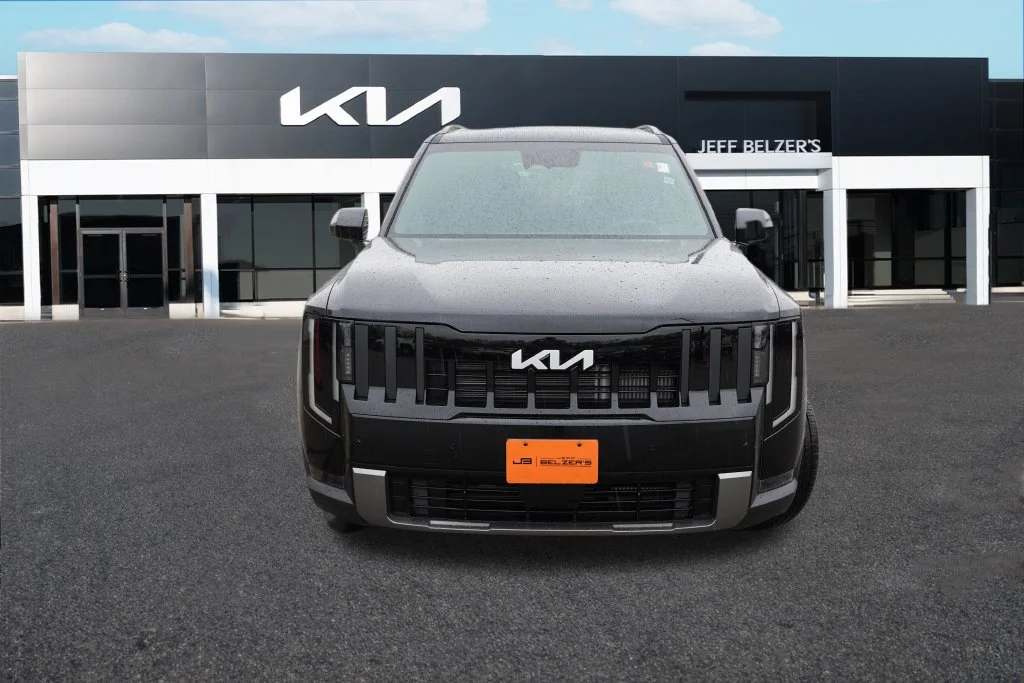 New 2027 Ebony Black Kia S image 8
