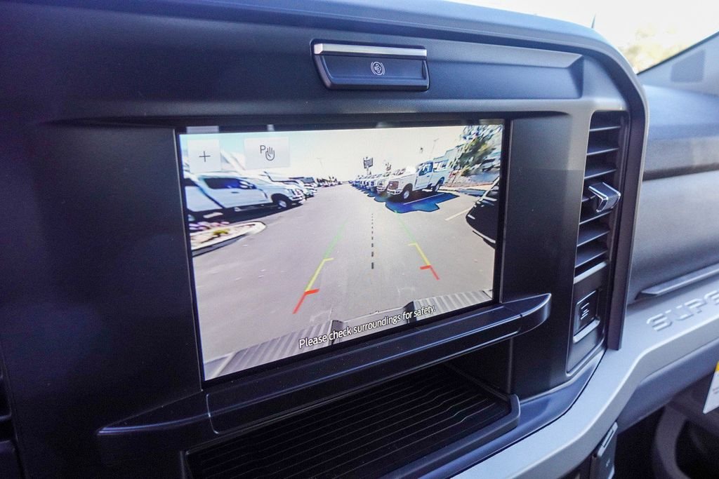 New 2026 Oxford White Ford F-250® XLT image 26