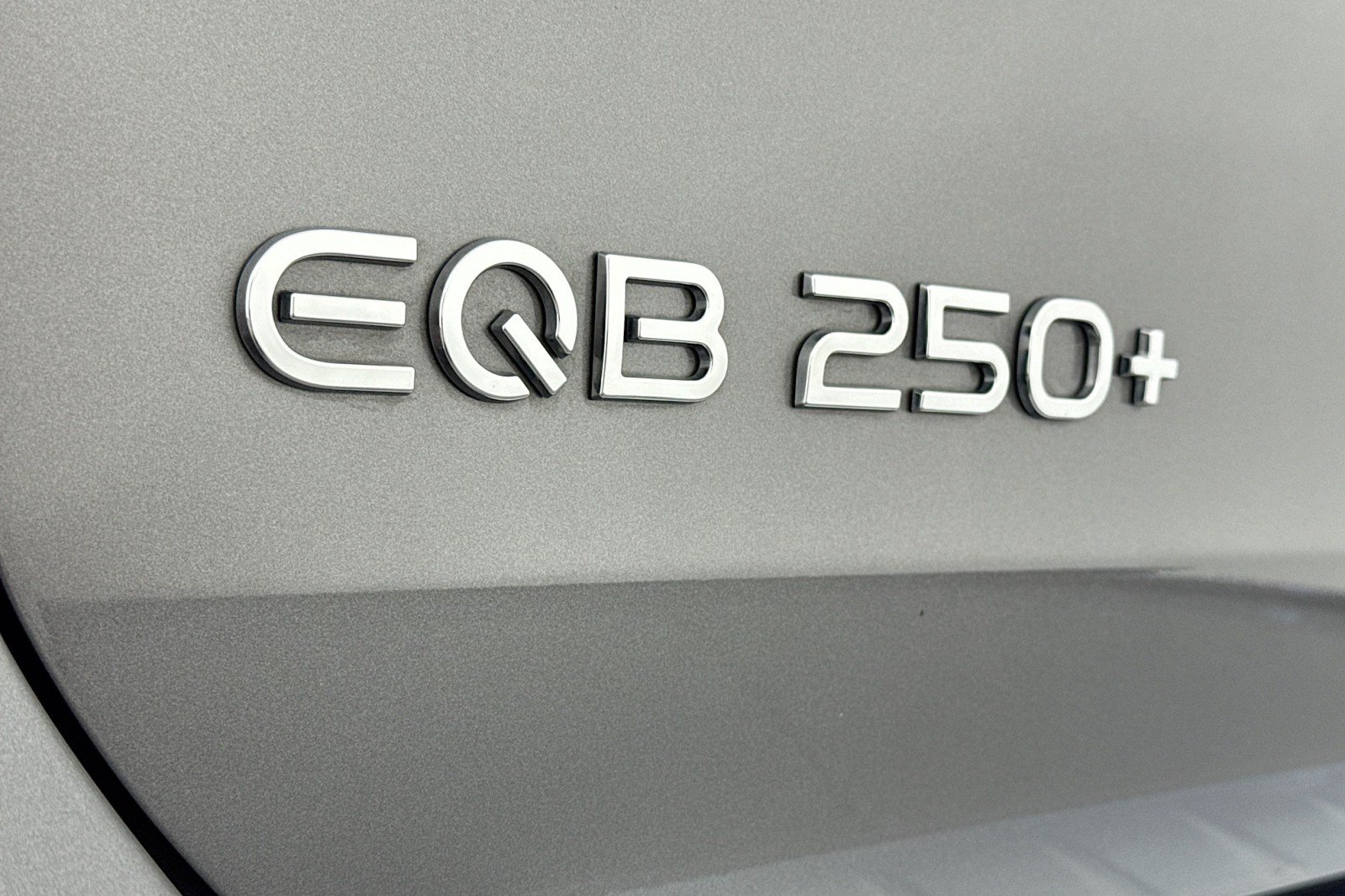Certified Used 2023 Mountain Grey Metallic Mercedes-Benz EQB 250+ image 9