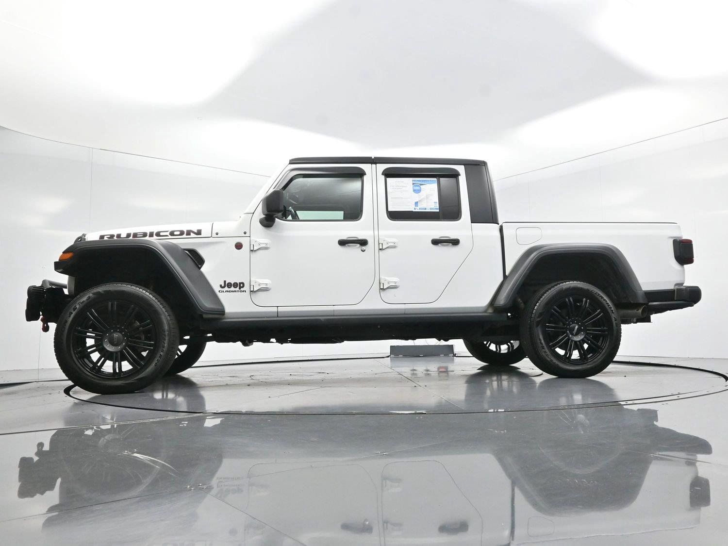 Used 2021 Bright White Clearcoat Jeep Rubicon image 45