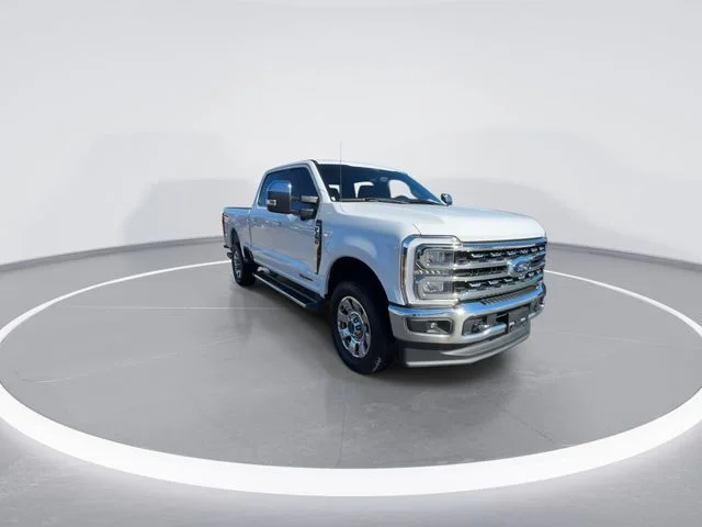 Used 2024 White Ford Lariat image 3