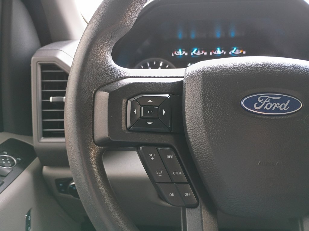 Used 2022 Oxford White Ford XL image 28