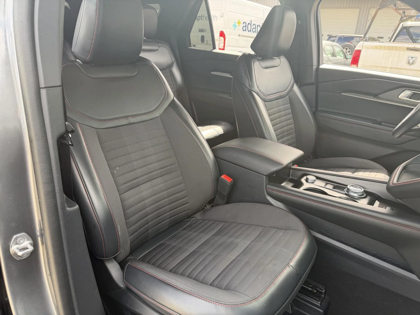 Used 2025 Carbonized Gray Ford ST-Line image 21