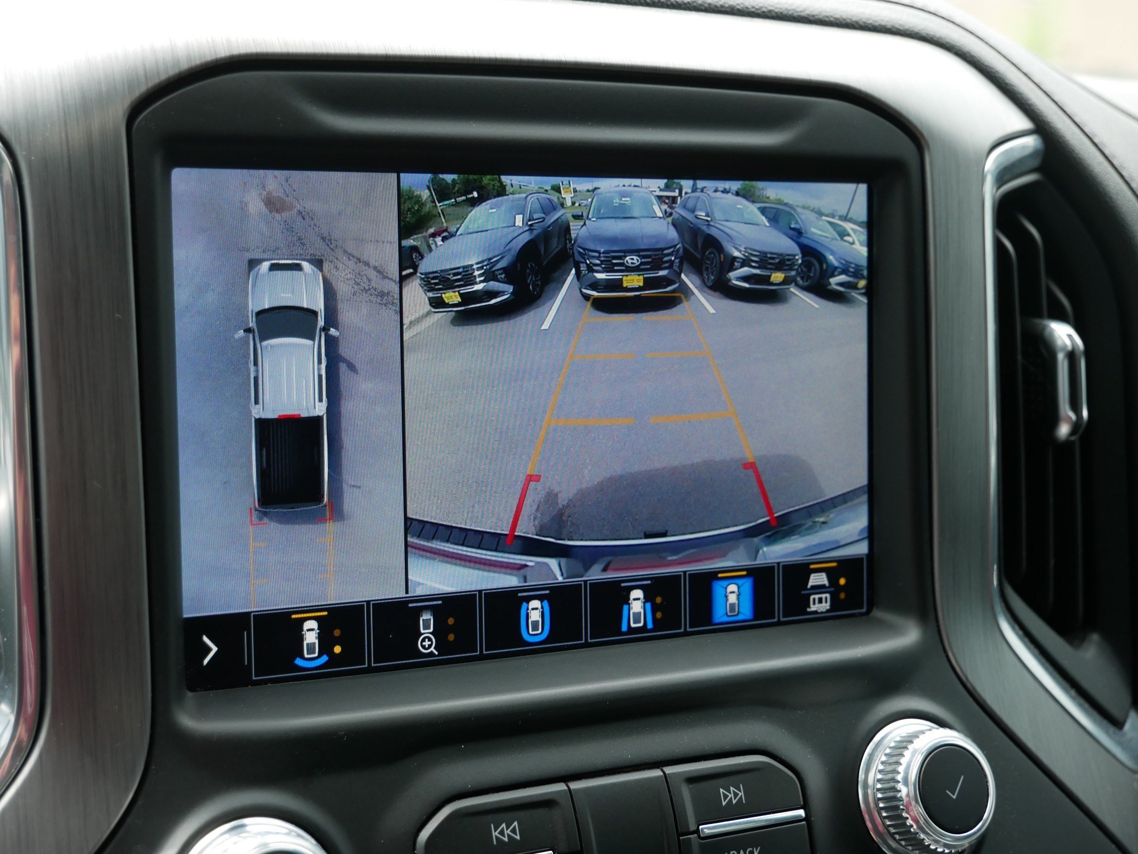Used 2020 Summit White GMC Denali image 32