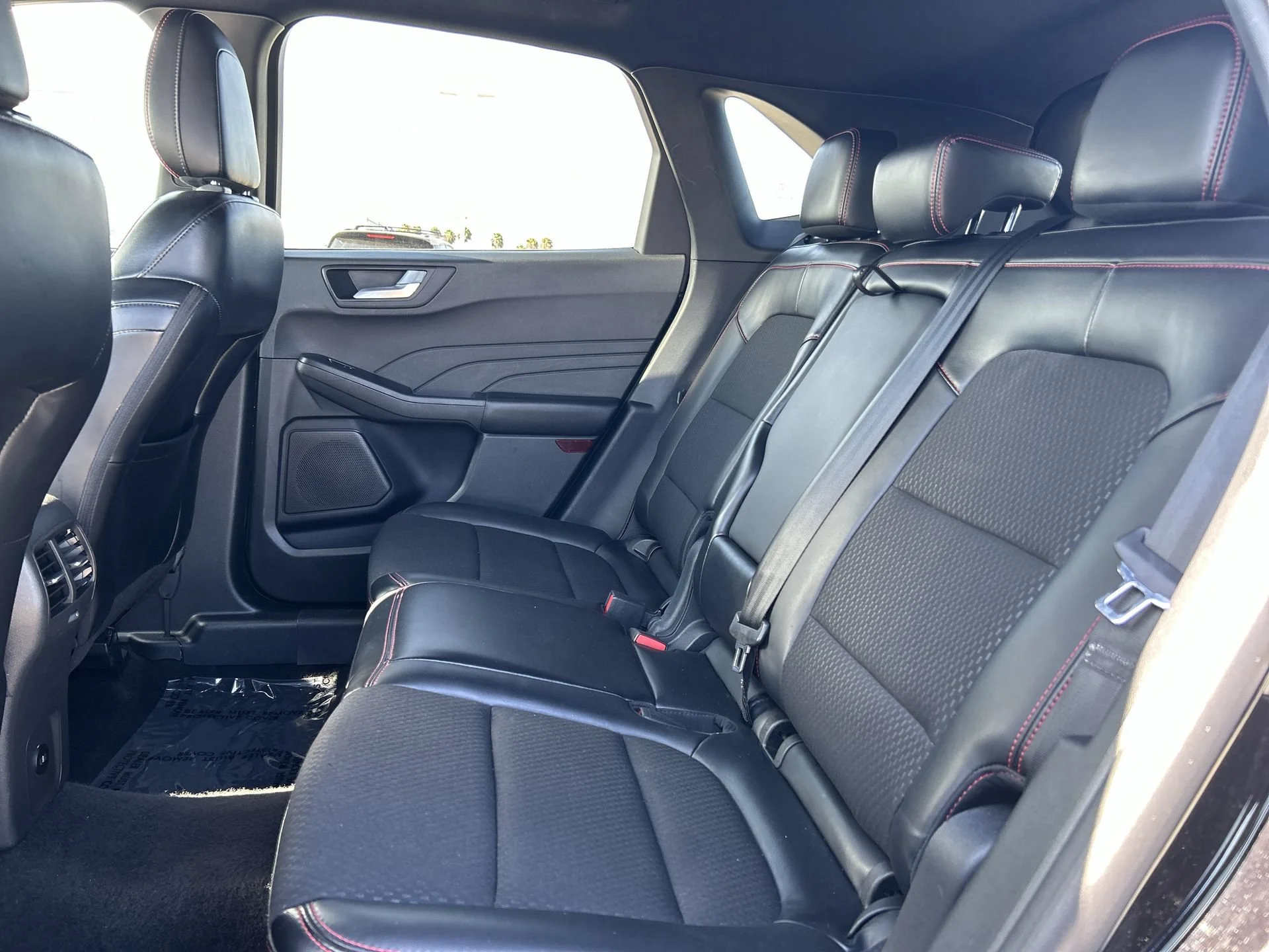 Used 2024 Agate Black Metallic Ford ST-Line image 24