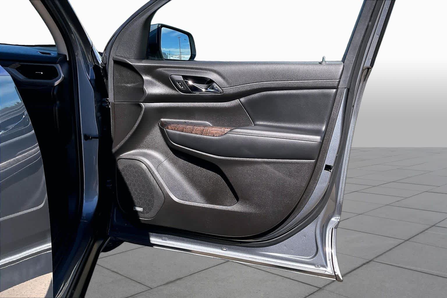Used 2021 Satin Steel Metallic GMC Denali image 22