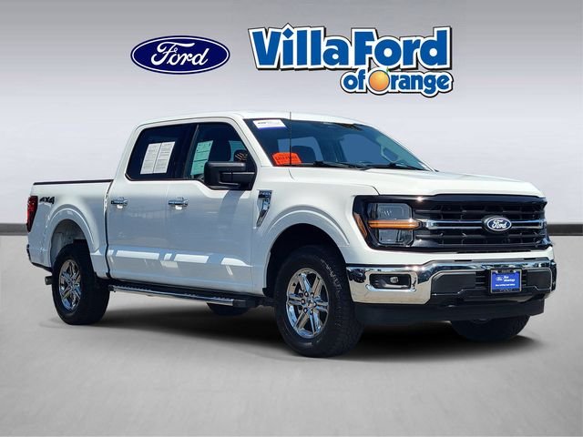 Certified Used 2025 Oxford White Ford XLT image 1