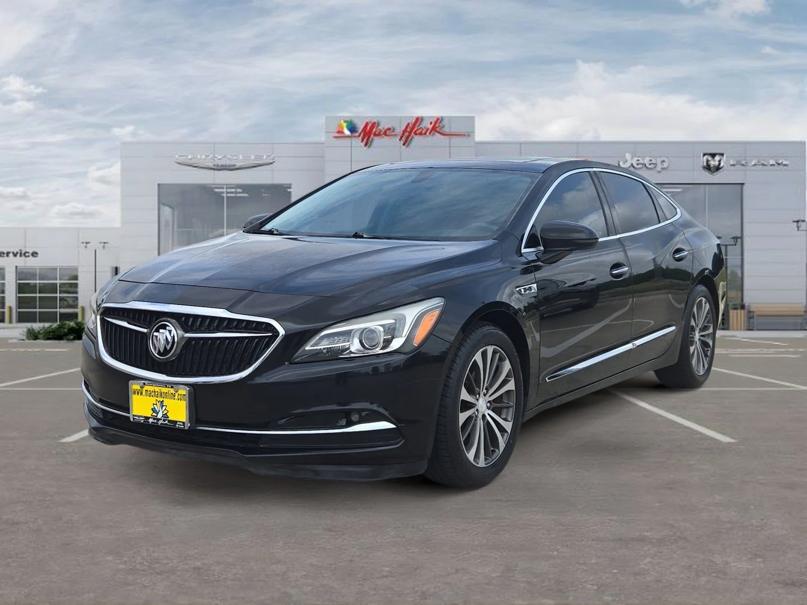 2017 Buick LaCrosse Essence's photo