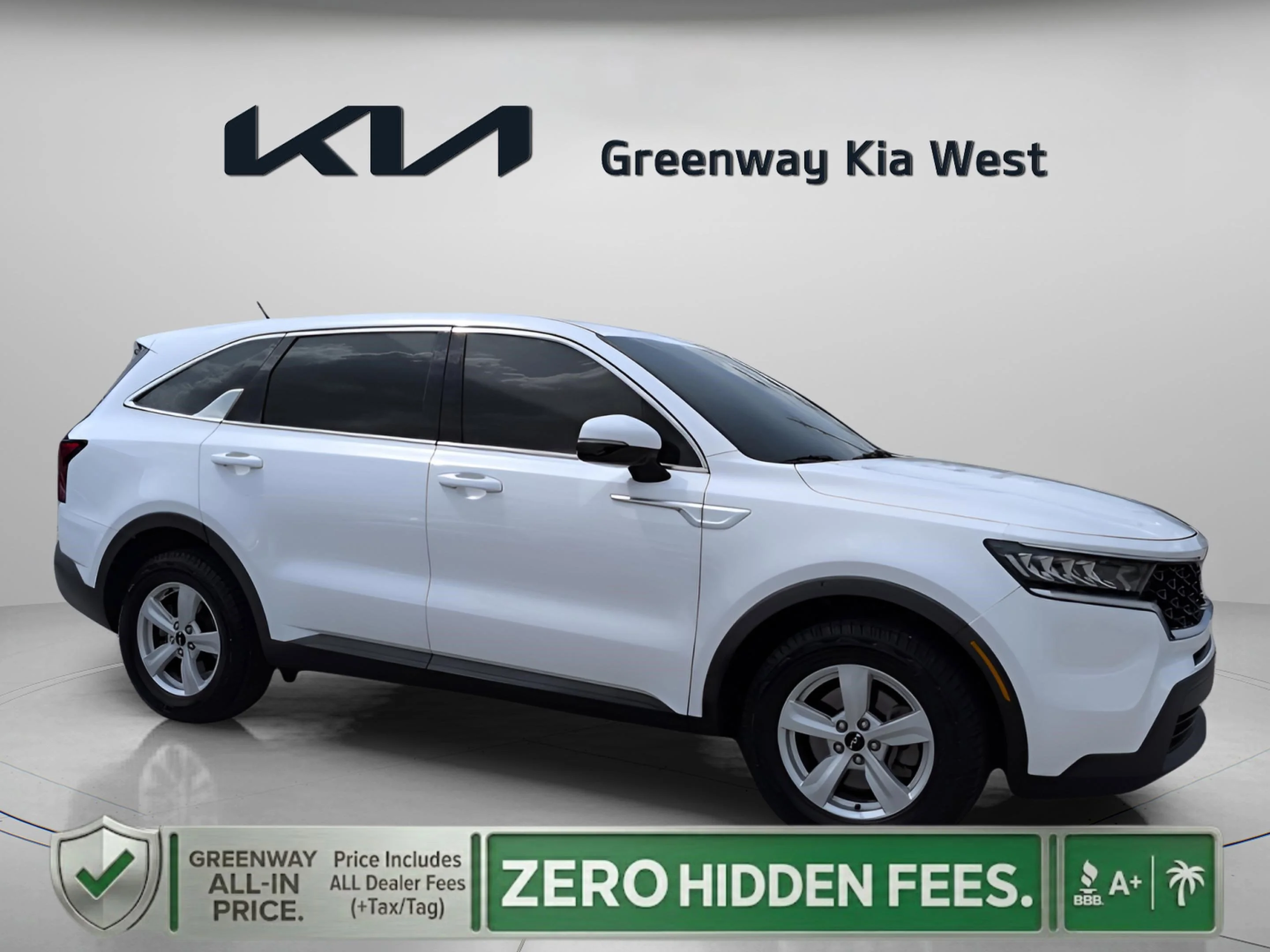 2022 Kia Sorento LX AT's photo