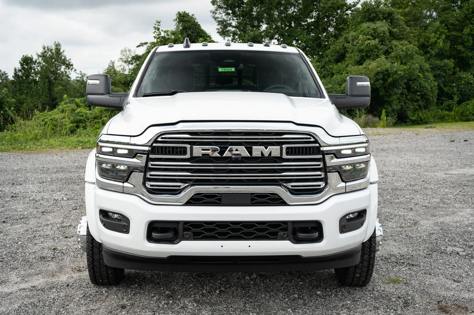 New 2026 Bright White Clearcoat RAM Tradesman image 8