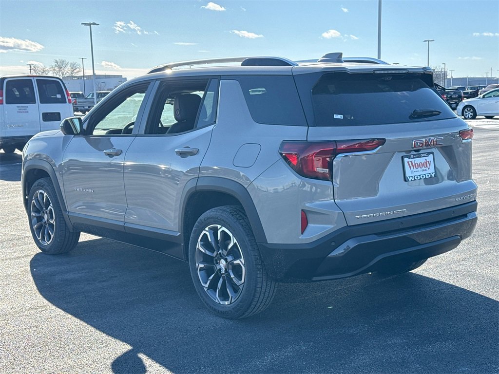 2026 GMC TERRAIN - Image 5