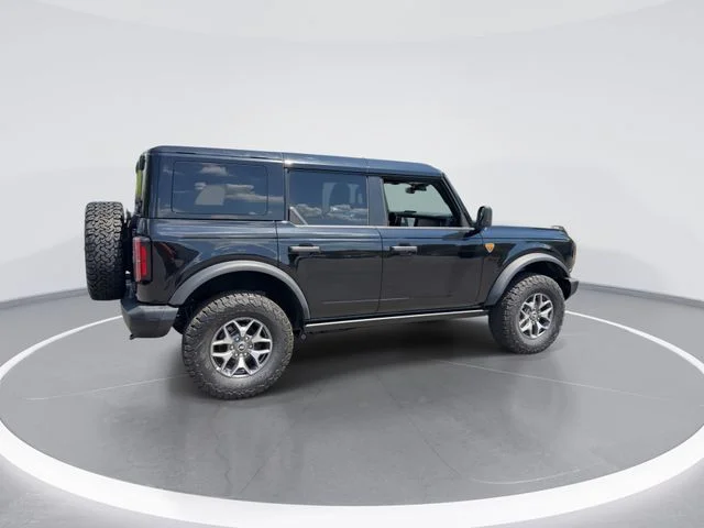 Used 2025 Black Ford Badlands image 8