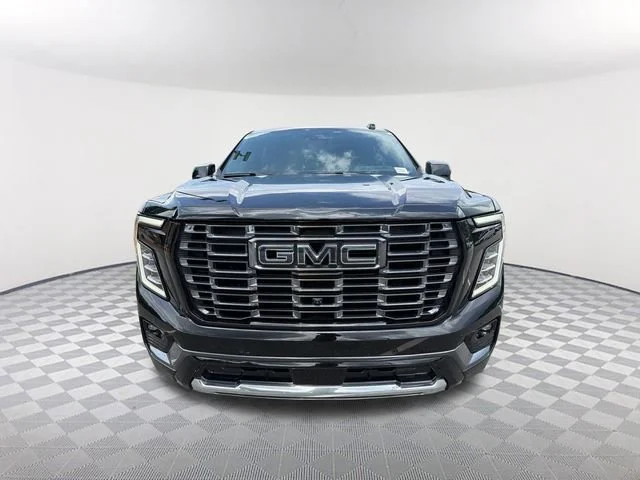 Used 2025 Onyx Black GMC Denali Ultimate image 2