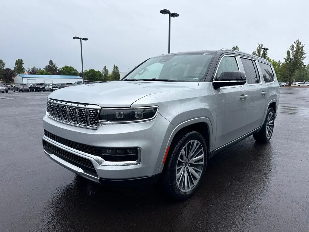 Used 2024 Silver Zynith Jeep Series III image 3