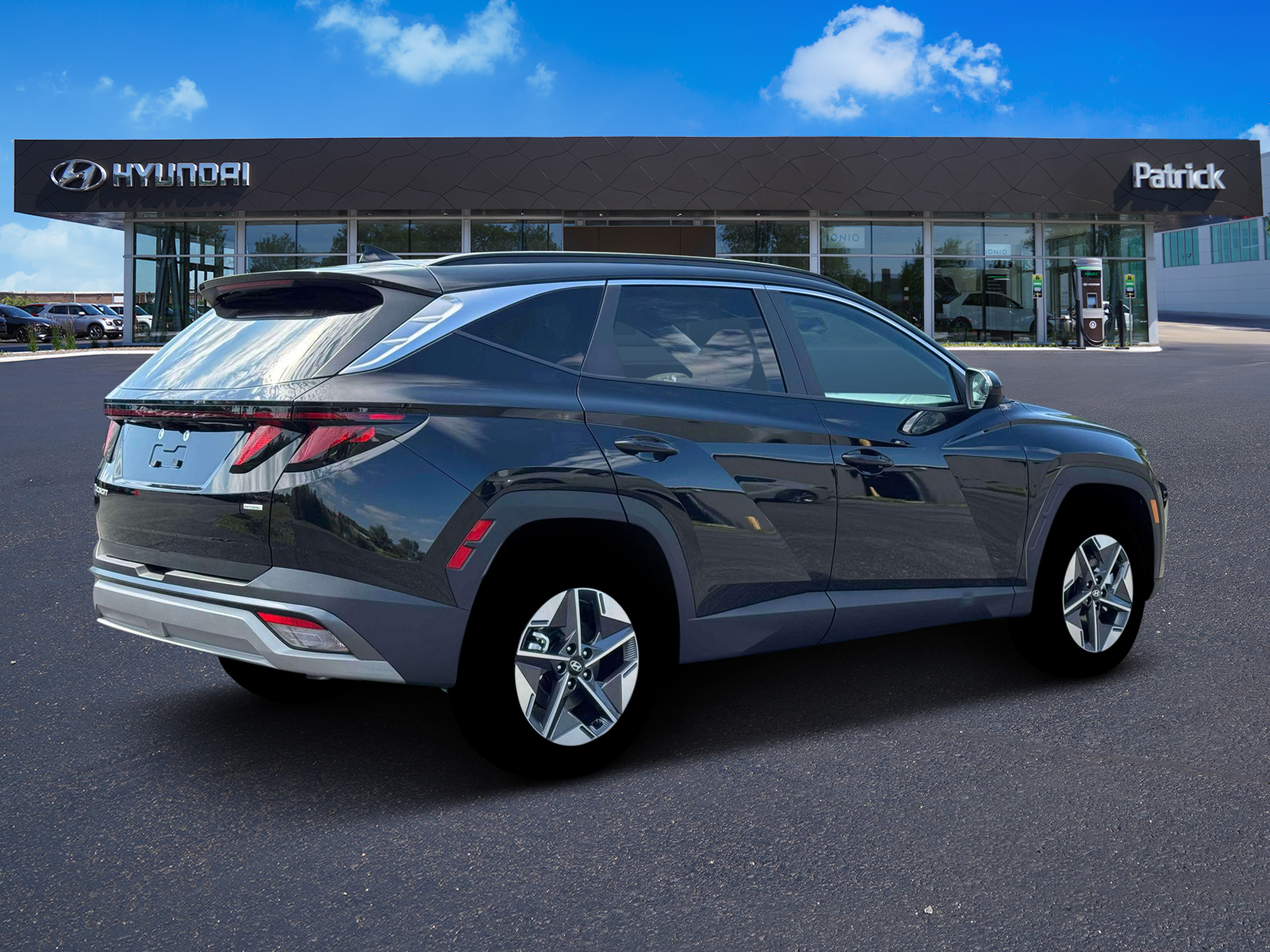 New 2026 Phantom Black Hyundai SEL Plus image 8