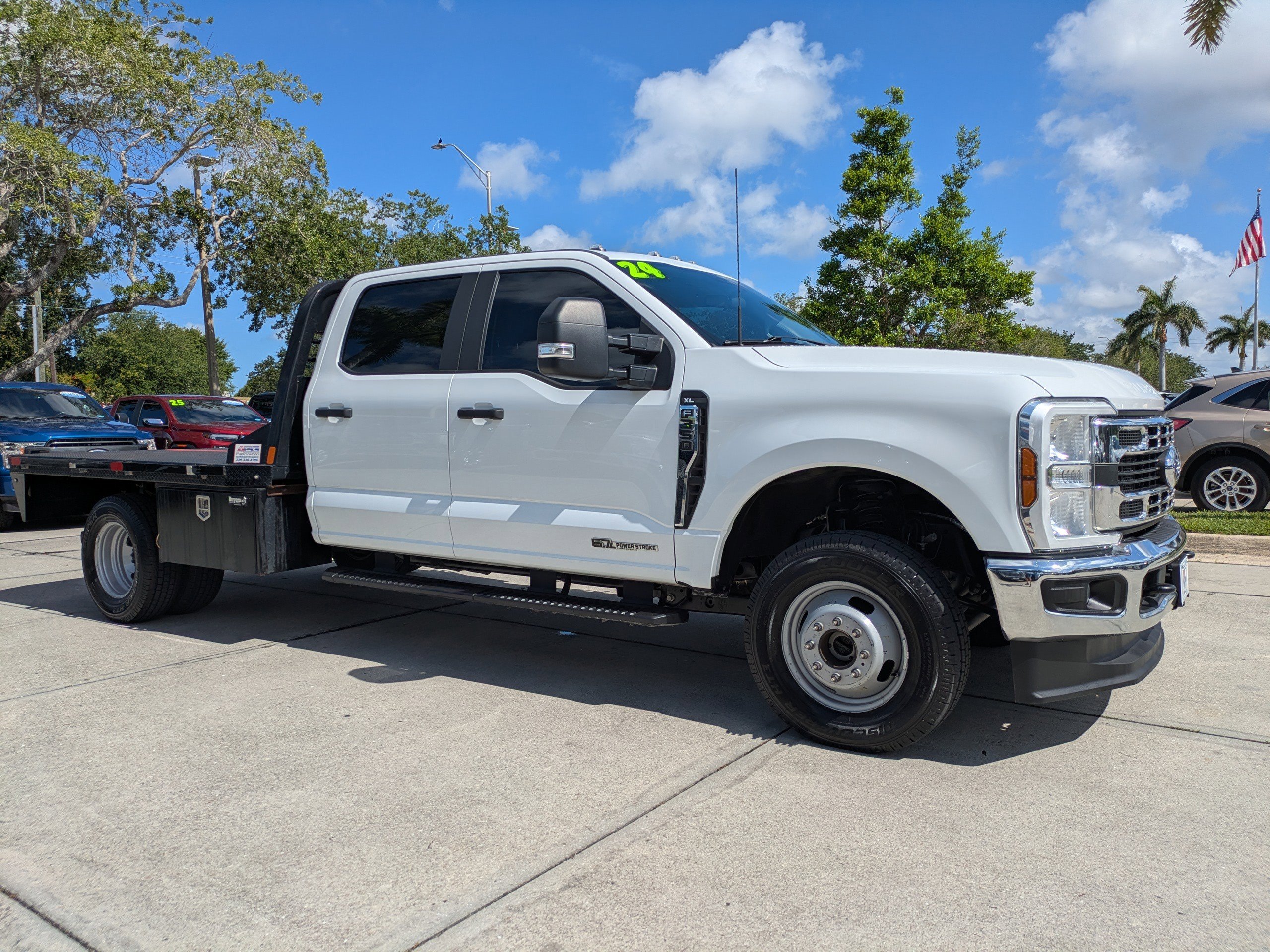 2024 Ford F-350 XL 4x4 Crew Cab 179-In DRW's photo