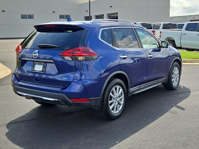 Used 2018 Blue Nissan SV image 9