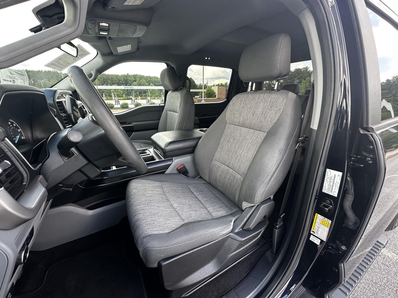 Used 2022 Antimatter Blue Metallic Ford XL image 11