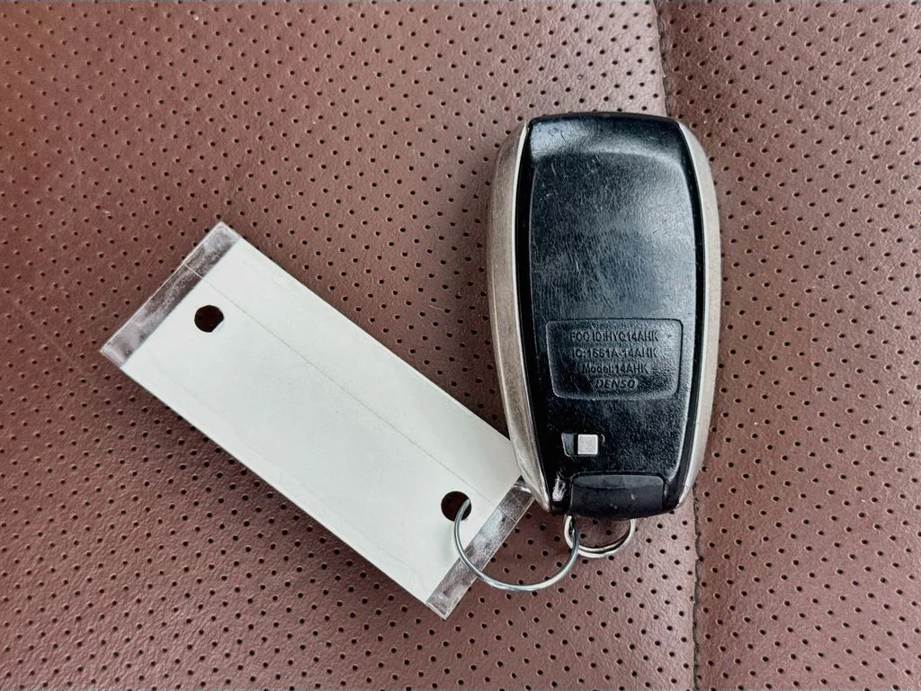 Used 2018 White Subaru 2.5i image 38