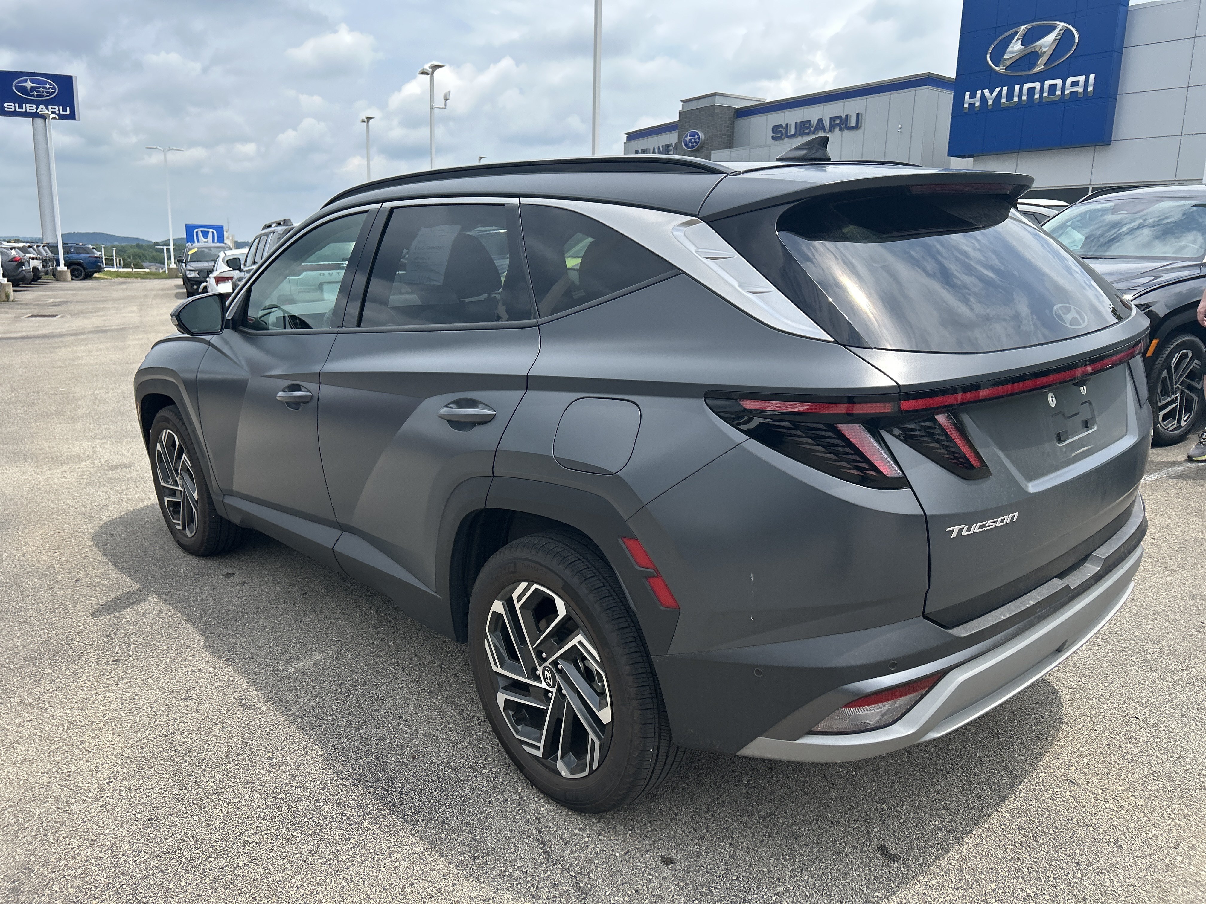2025 Hyundai Tucson Limited - Photo 5