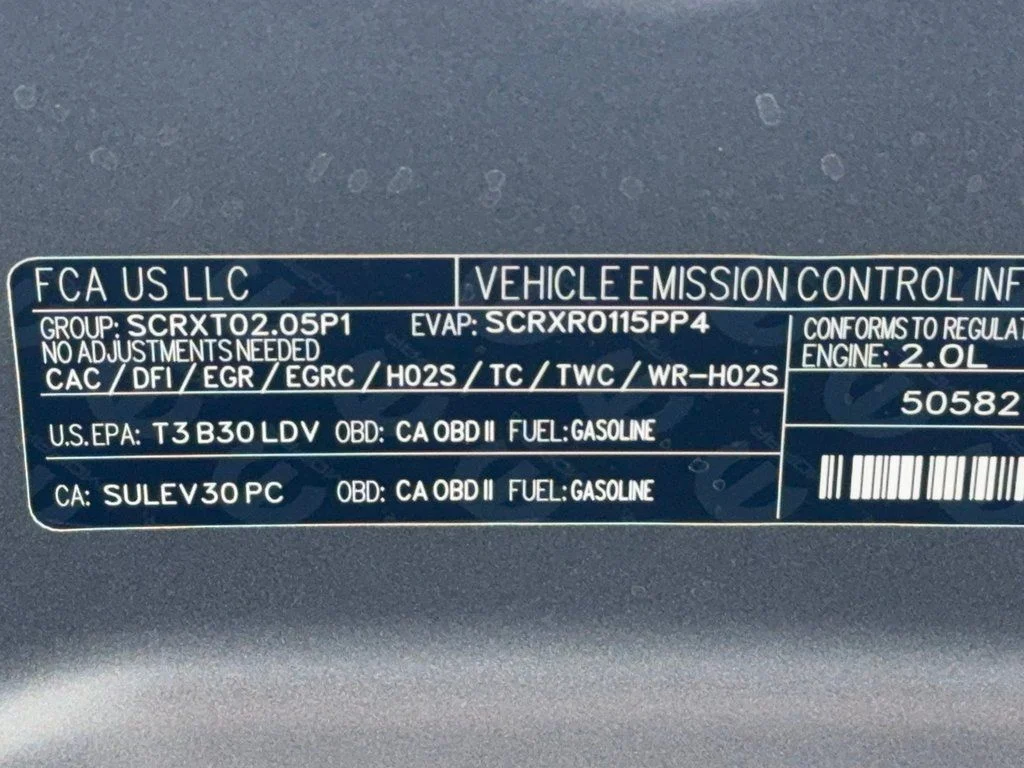 New 2025 Silver Alfa Romeo Base image 56