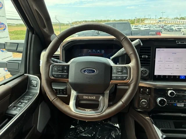 New 2026 Star White Metallic Tri-Coat Ford King Ranch image 13