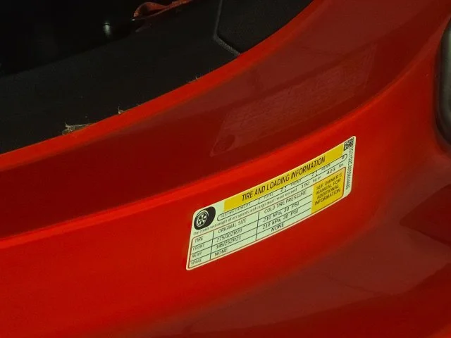 Used 2025 Red Chevrolet Z06 image 27